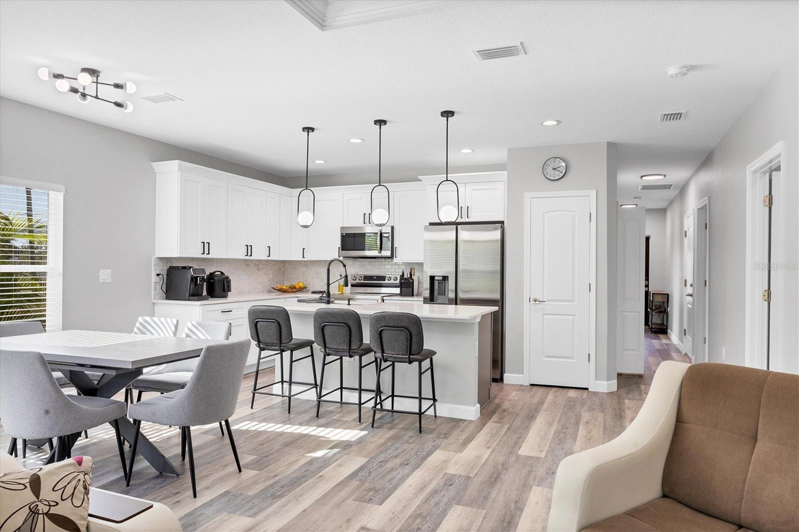 ROTONDA WEST PEBBLE BEACH - Residential Income