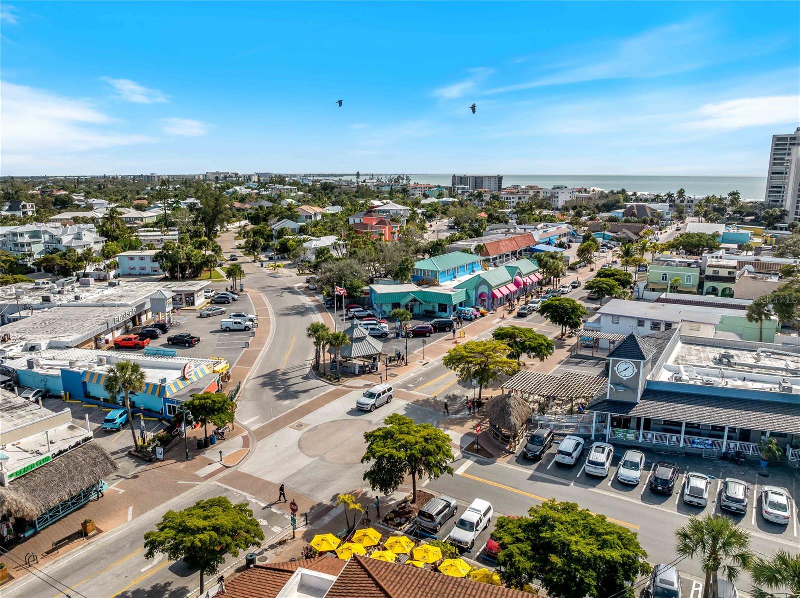 LAKESHORE VILLAGE SOUTH - Residential