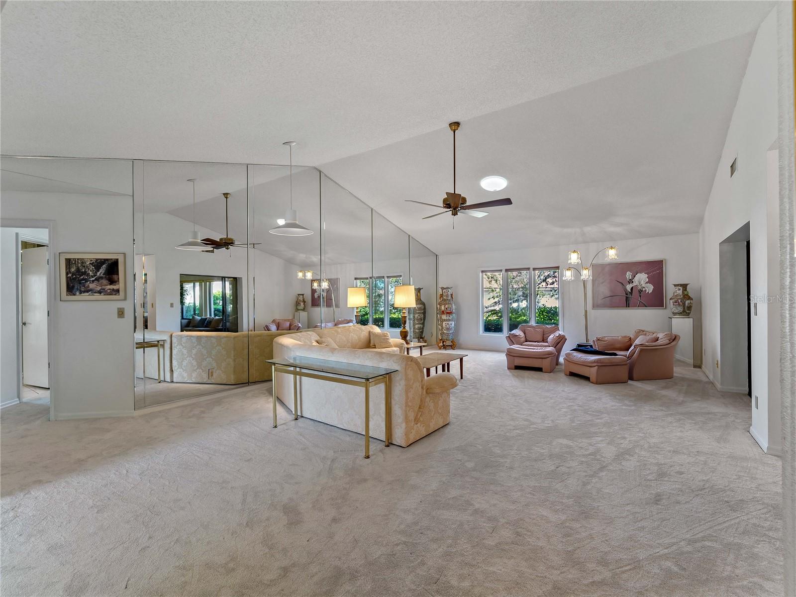 LAKESHORE VILLAGE SOUTH - Residential