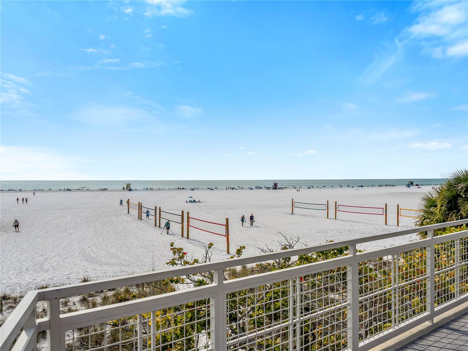 LAKESHORE VILLAGE SOUTH - Residential