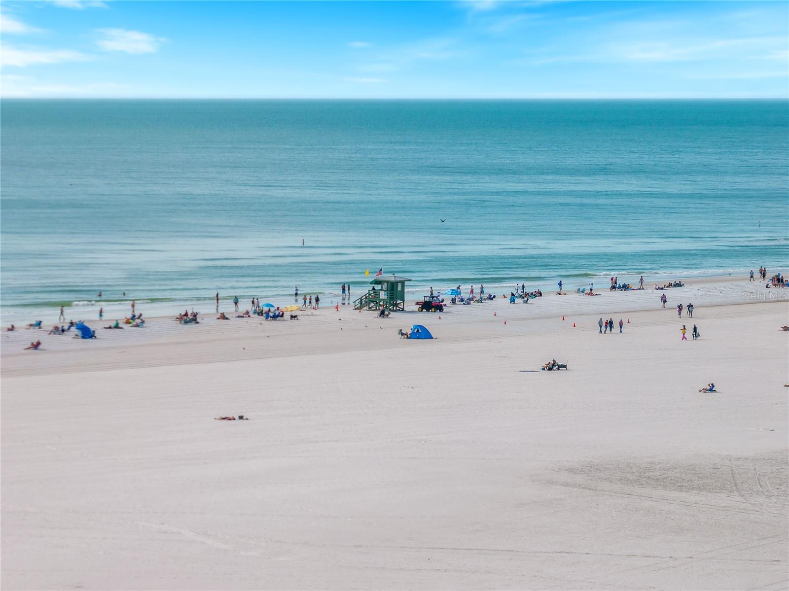 LAKESHORE VILLAGE SOUTH - Residential