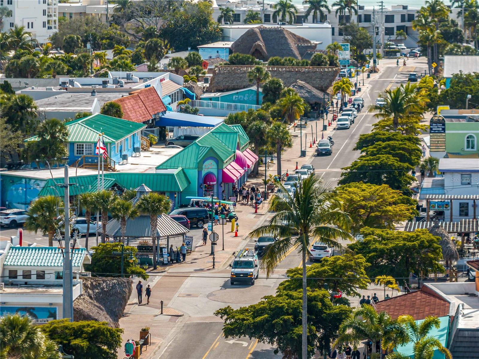 LAKESHORE VILLAGE SOUTH - Residential