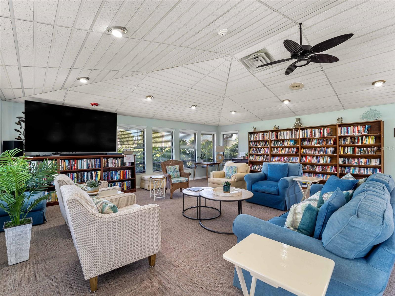 LAKESHORE VILLAGE SOUTH - Residential