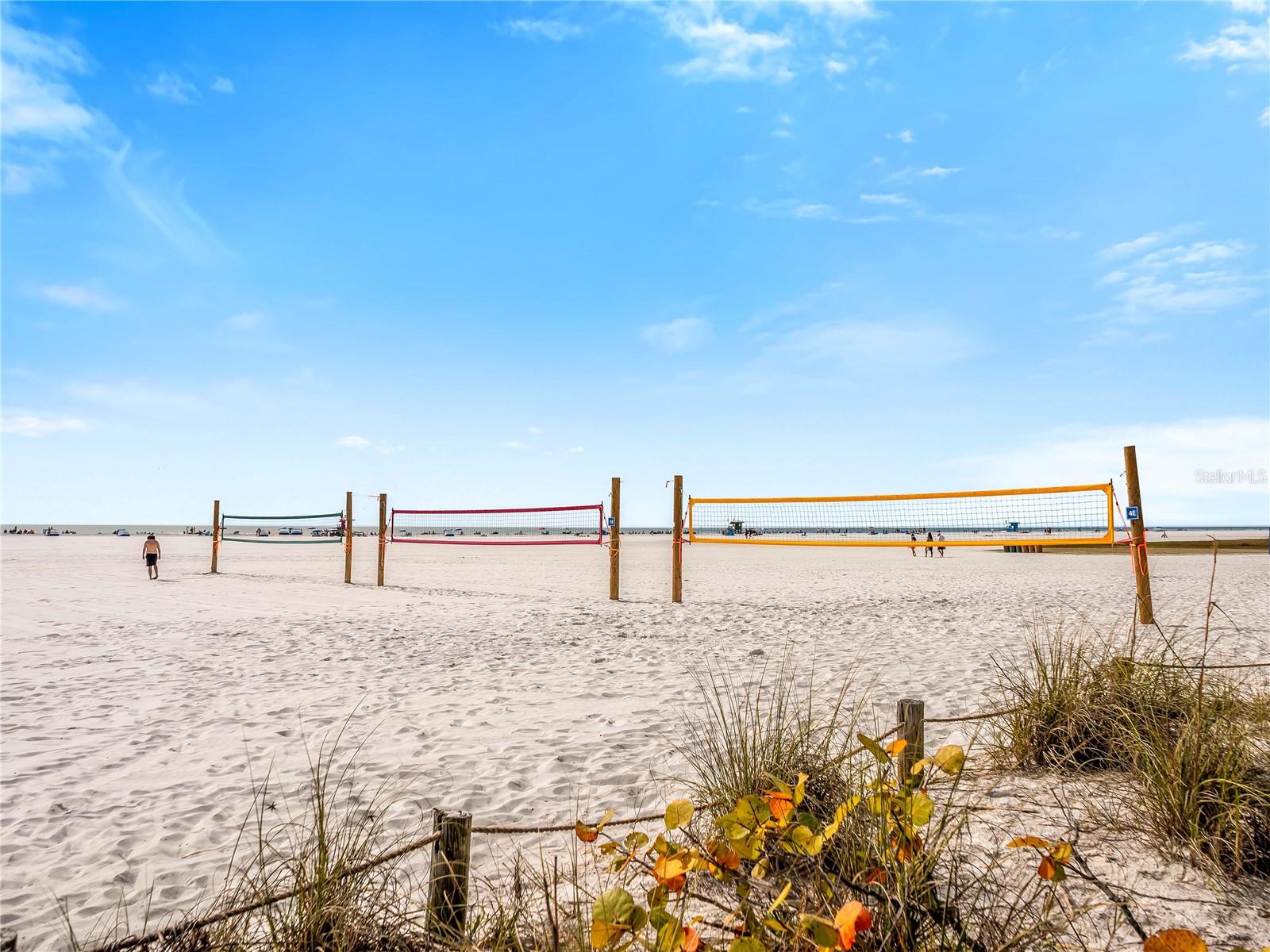 LAKESHORE VILLAGE SOUTH - Residential