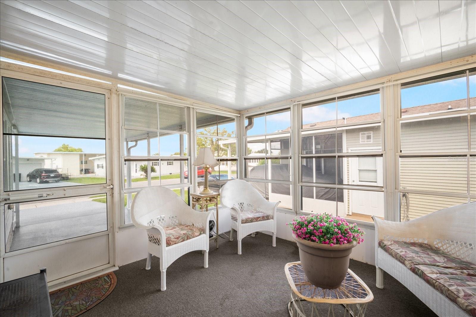 AMERICAN CONDO PARKS - Residential Lease