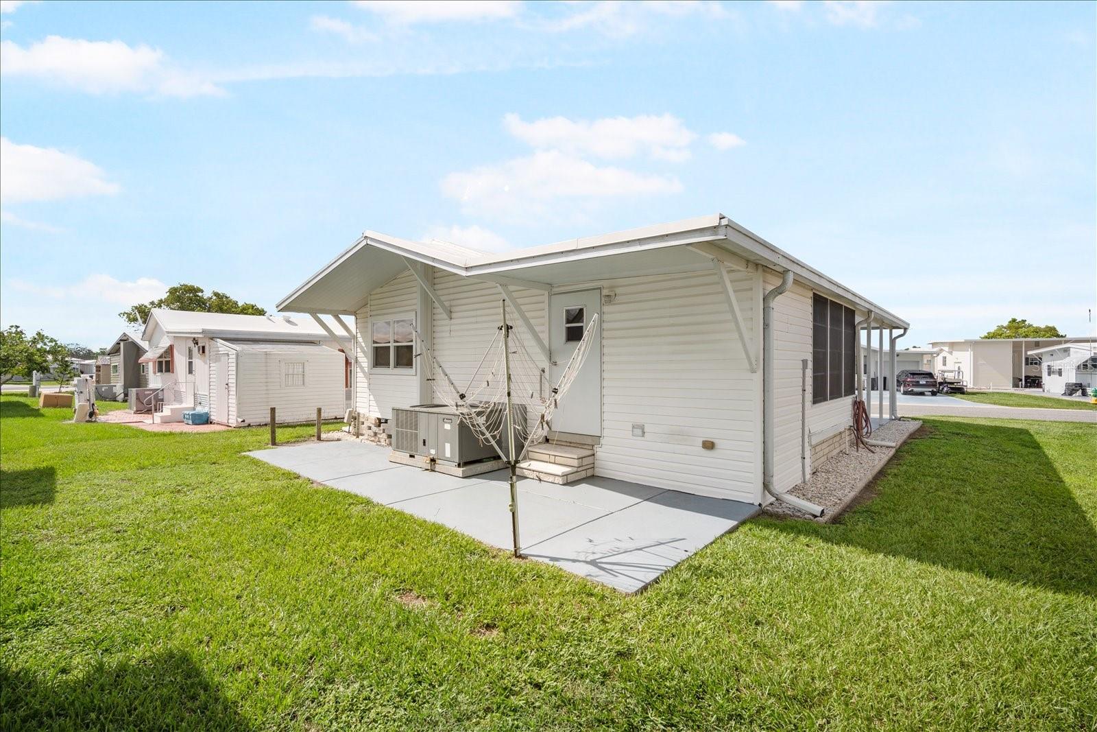 AMERICAN CONDO PARKS - Residential Lease