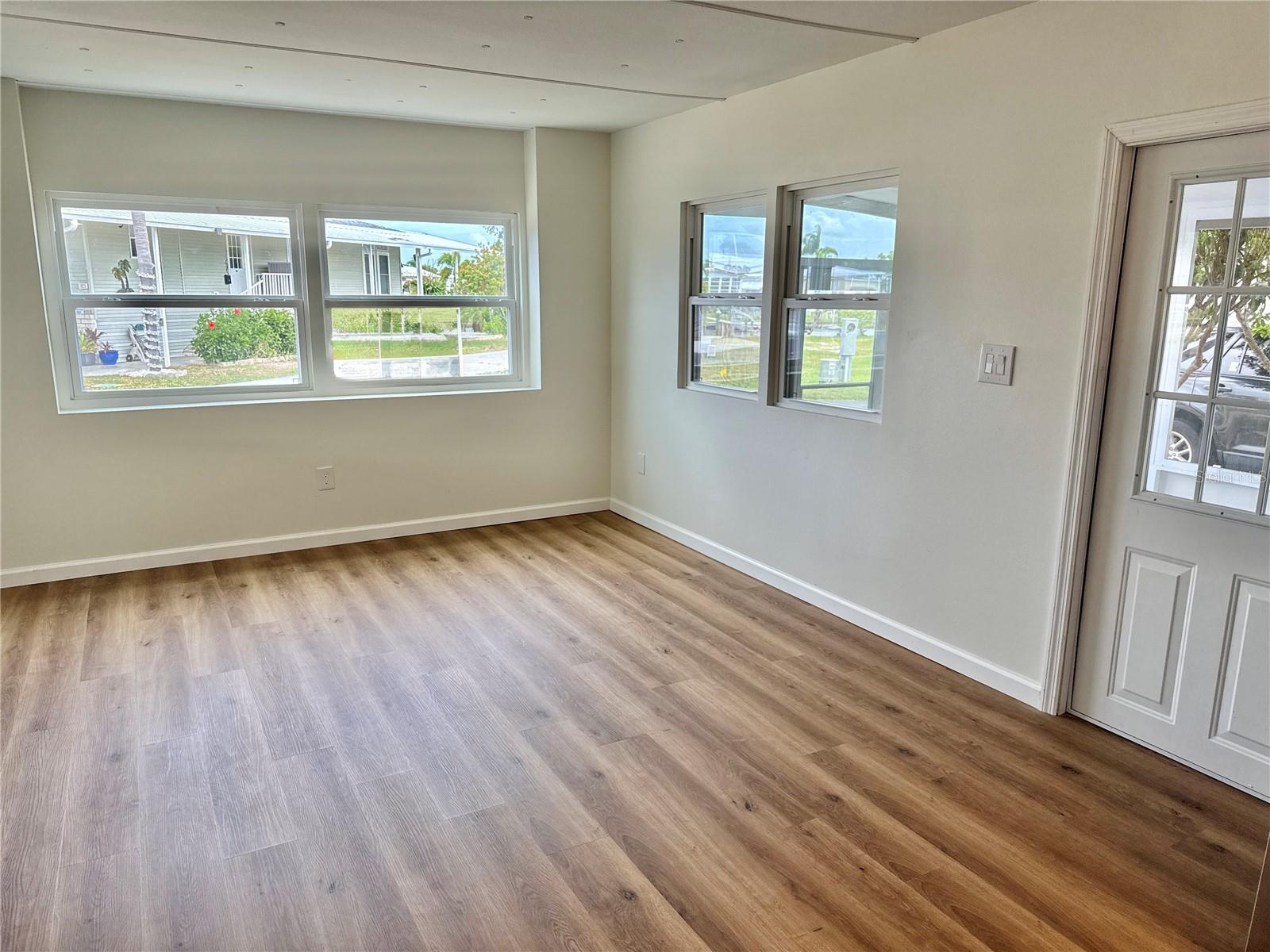 MOBEL AMERICANA MOBILE HOME PARK UNREC - Residential