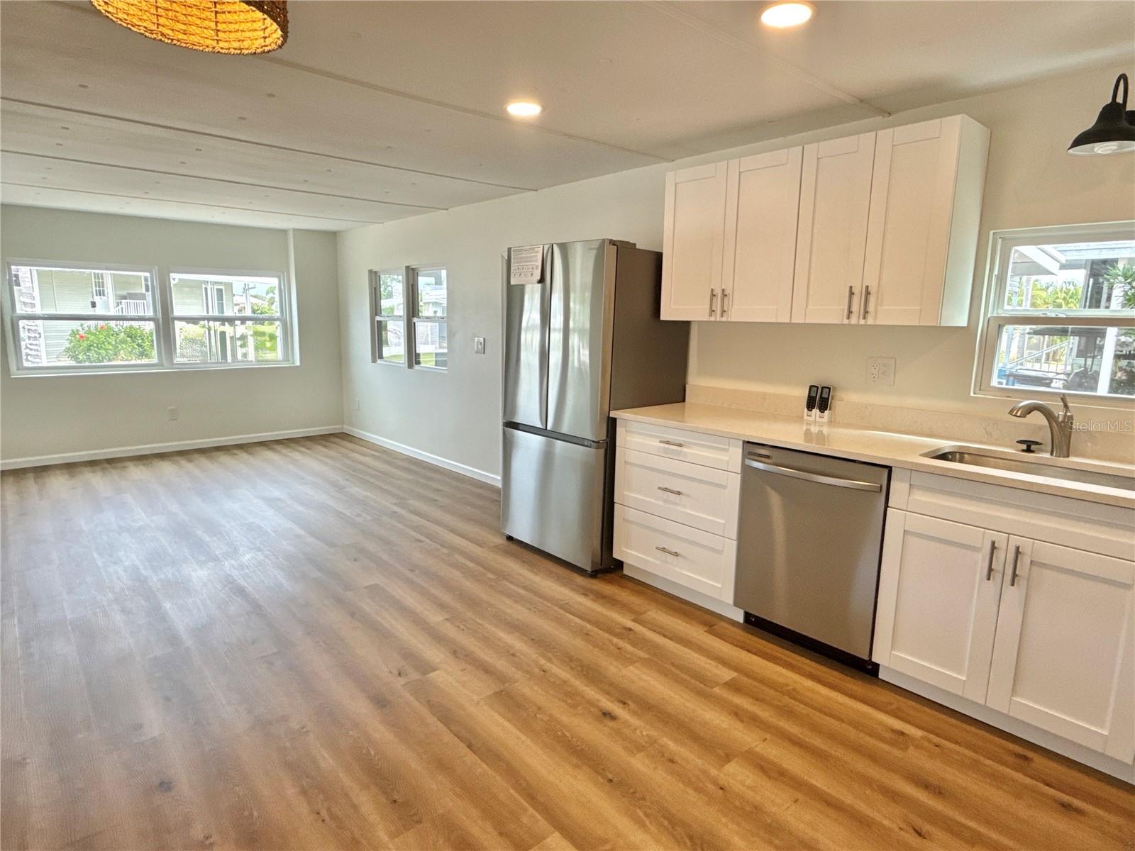 312 MOUNT RICHMOND AVENUE NE 331