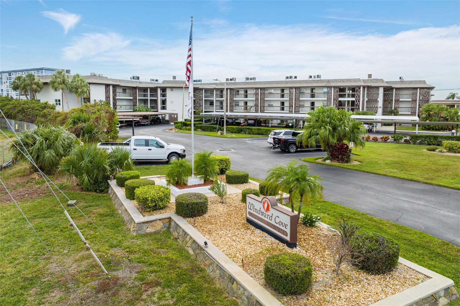 WINDWARD COVE CONDO - Residential