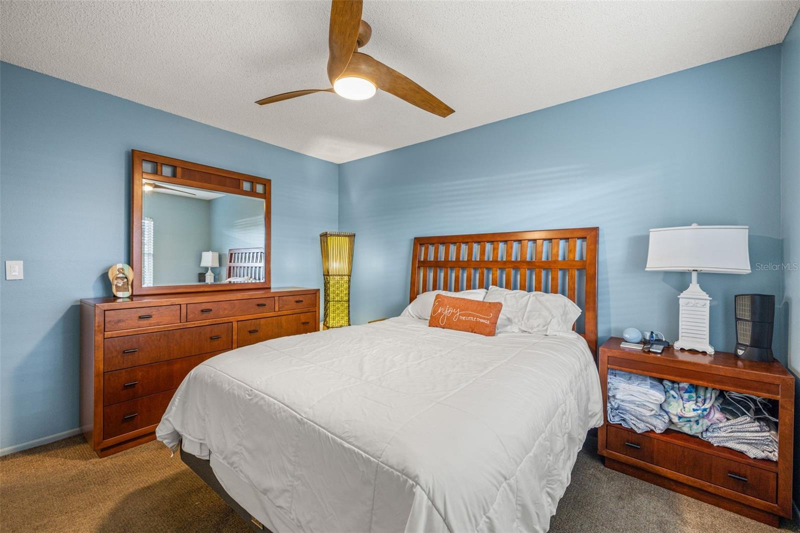 WINDWARD COVE CONDO - Residential