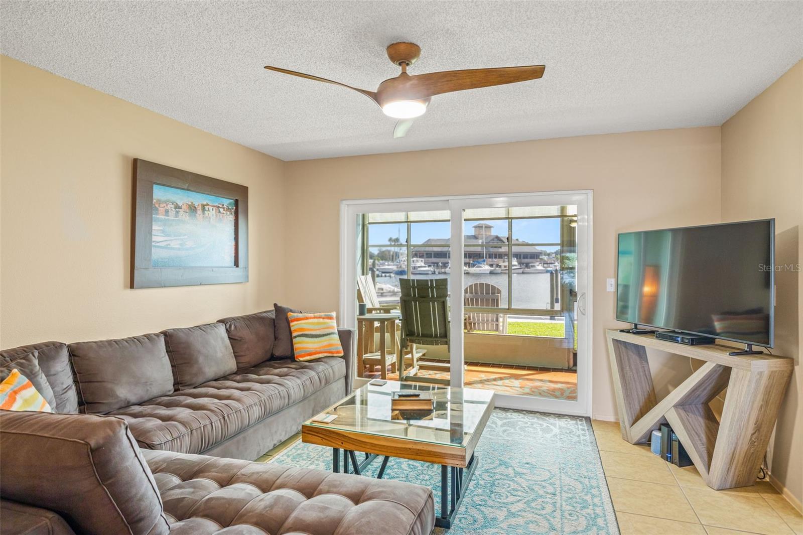 WINDWARD COVE CONDO - Residential