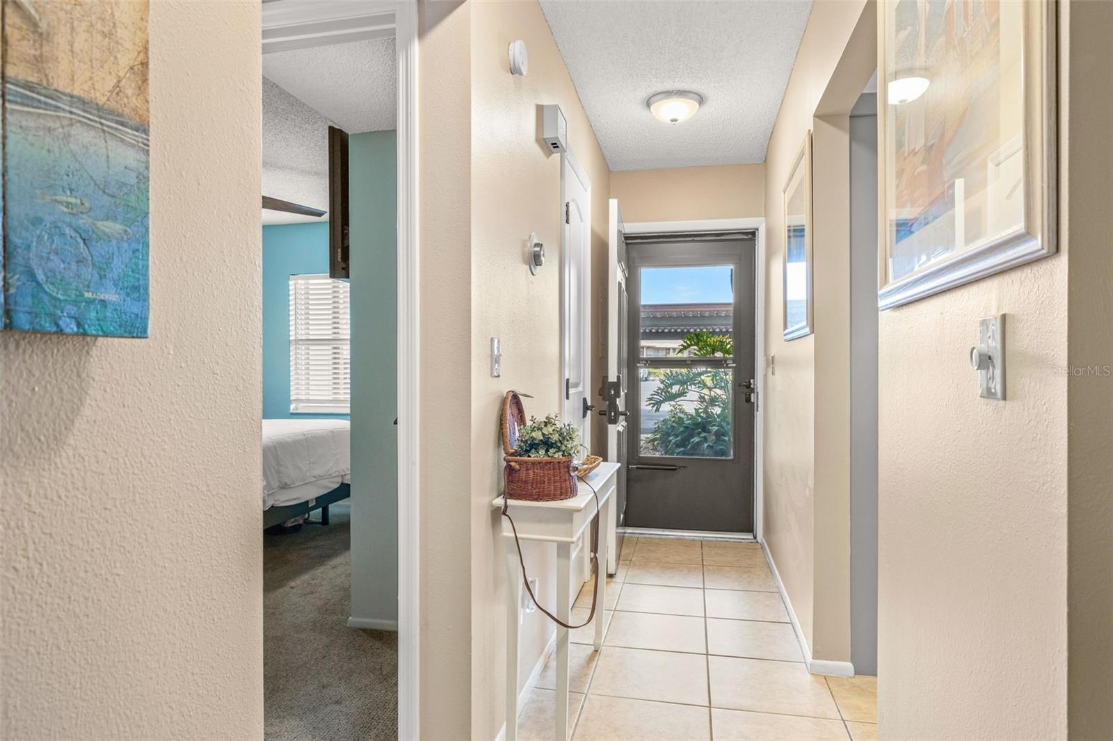 WINDWARD COVE CONDO - Residential