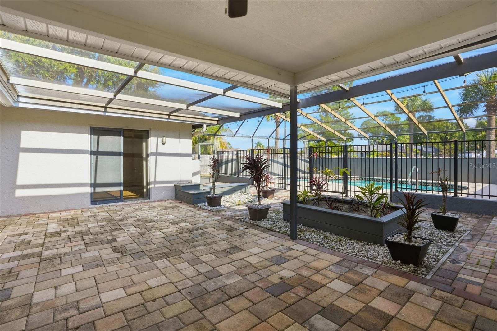 ORCHID LAKE VILLAG - Residential