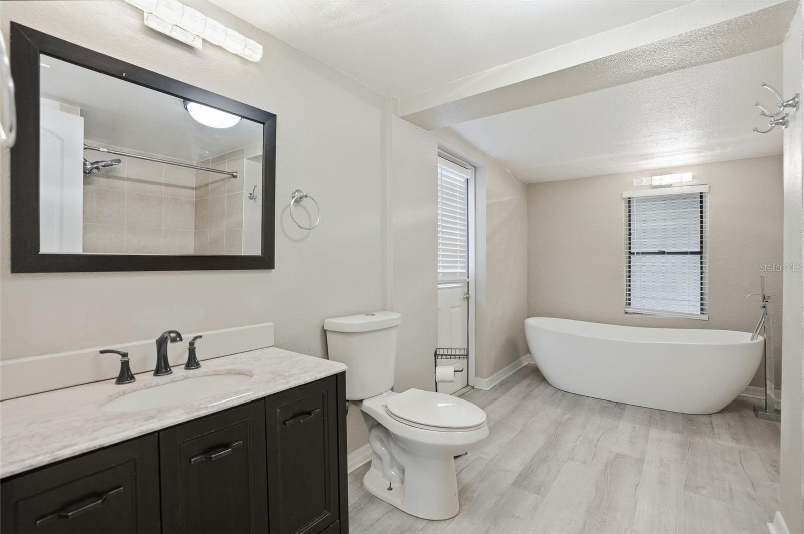 ORCHID LAKE VILLAG - Residential