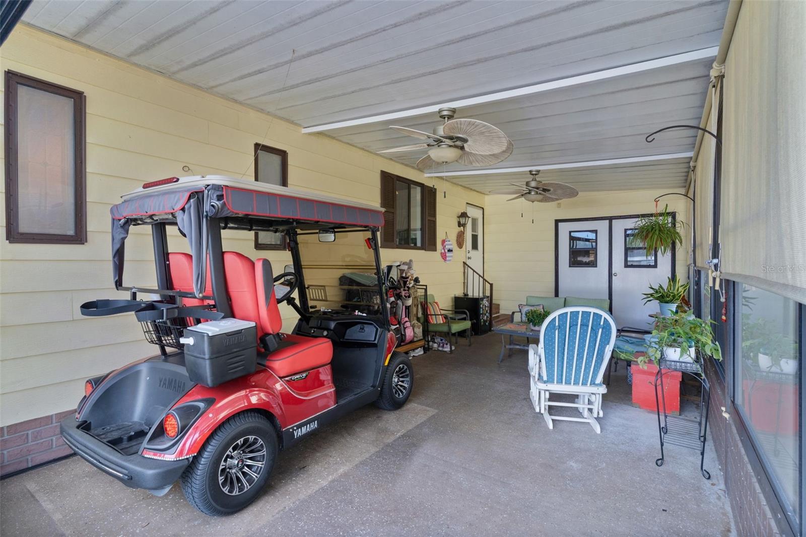 LADY LAKE ORANGE BLOSSOM GARDENS UNIT 10 - Residential