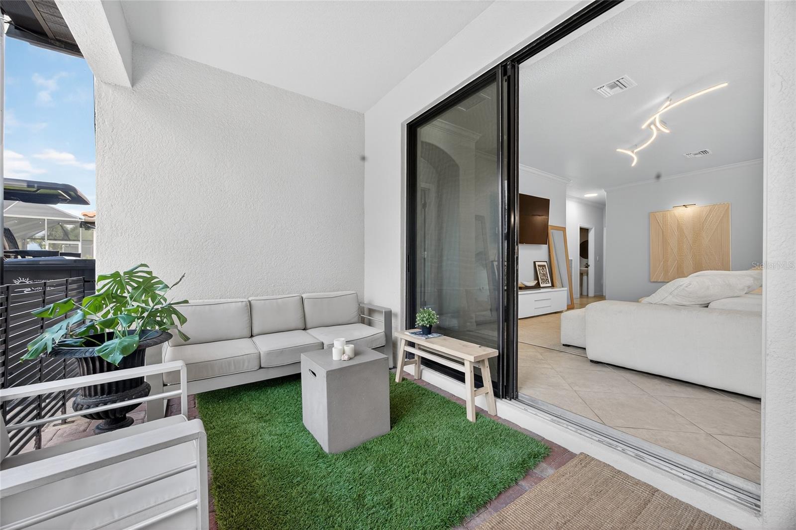 HERITAGE HARBOUR SUBPHASE J UNIT 3A - Residential Lease