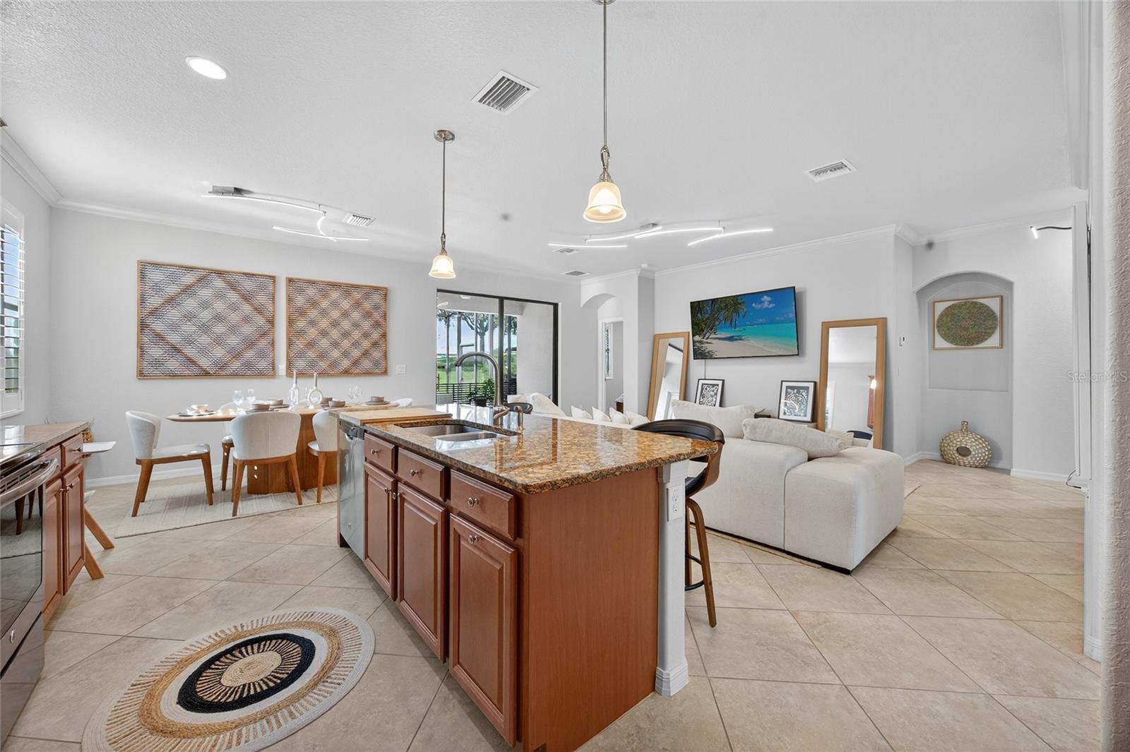 HERITAGE HARBOUR SUBPHASE J UNIT 3A - Residential Lease