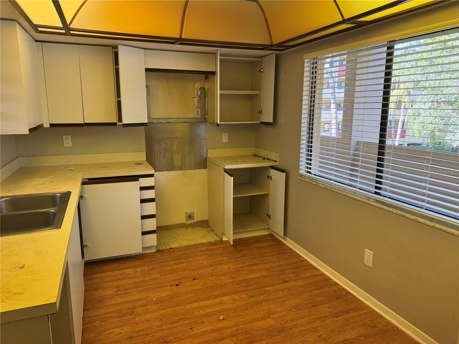 IMPERIAL PINES CONDO - Residential