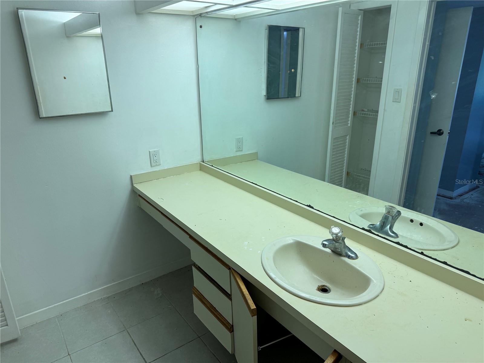 IMPERIAL PINES CONDO - Residential