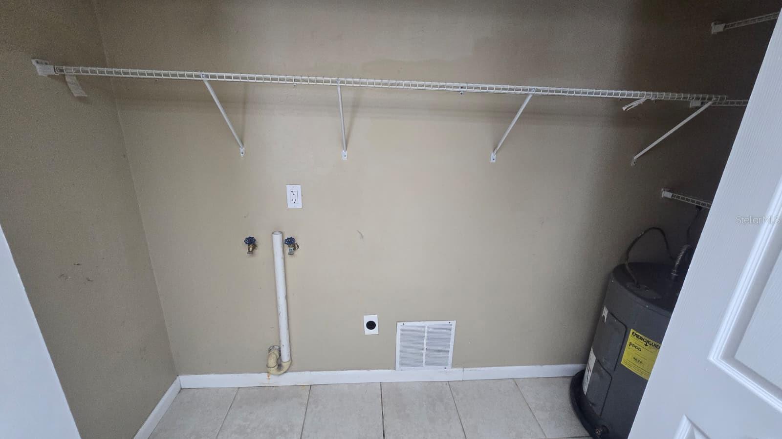 NORTH POINTE UNIT II - Residential