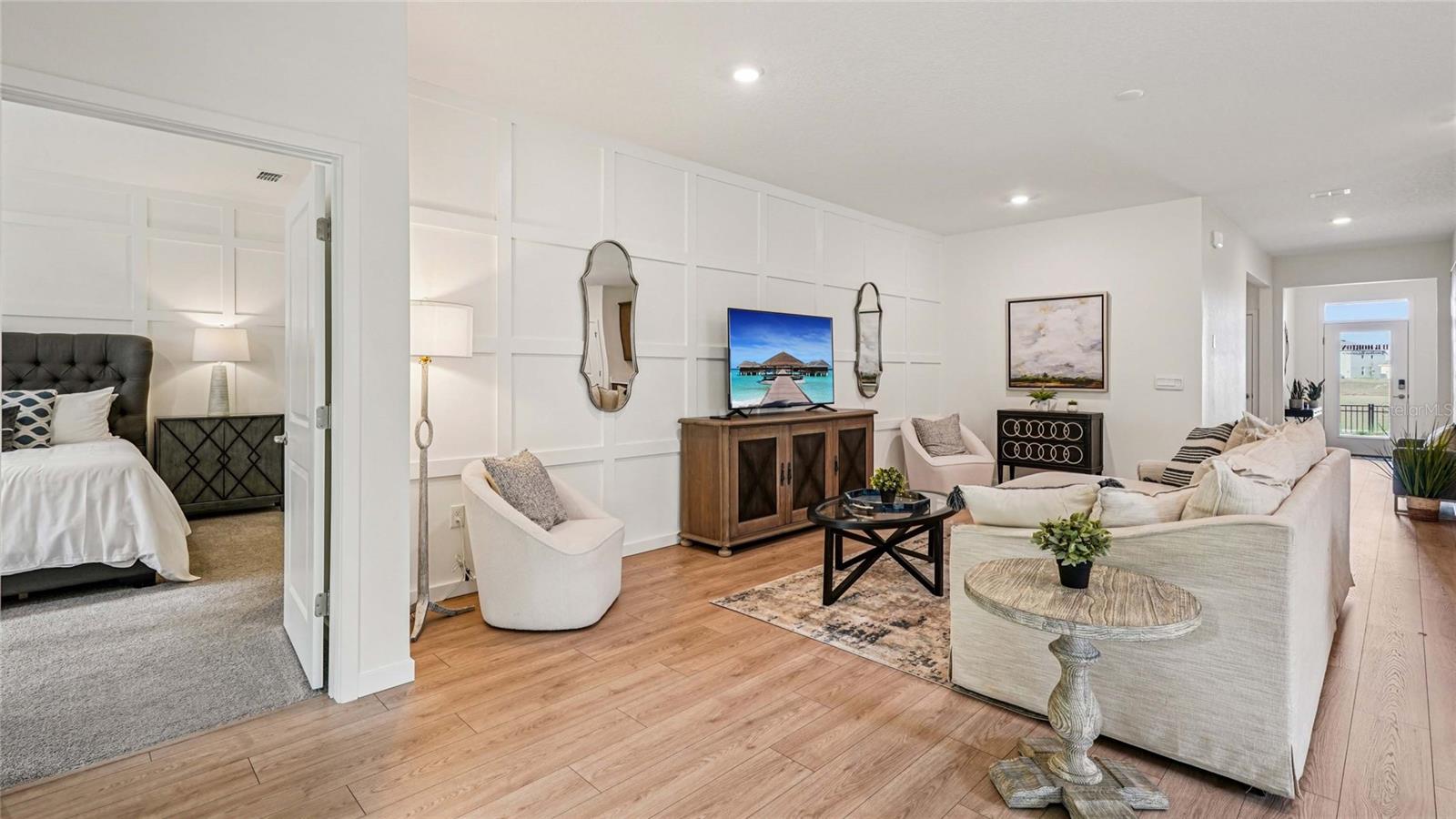 TWISTED OAKS - Residential