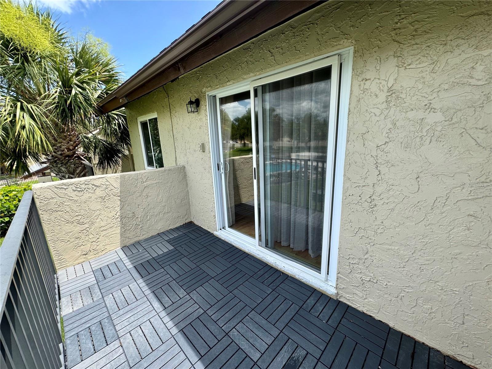 WOODSIDE VILLAGE CONDO - Residential