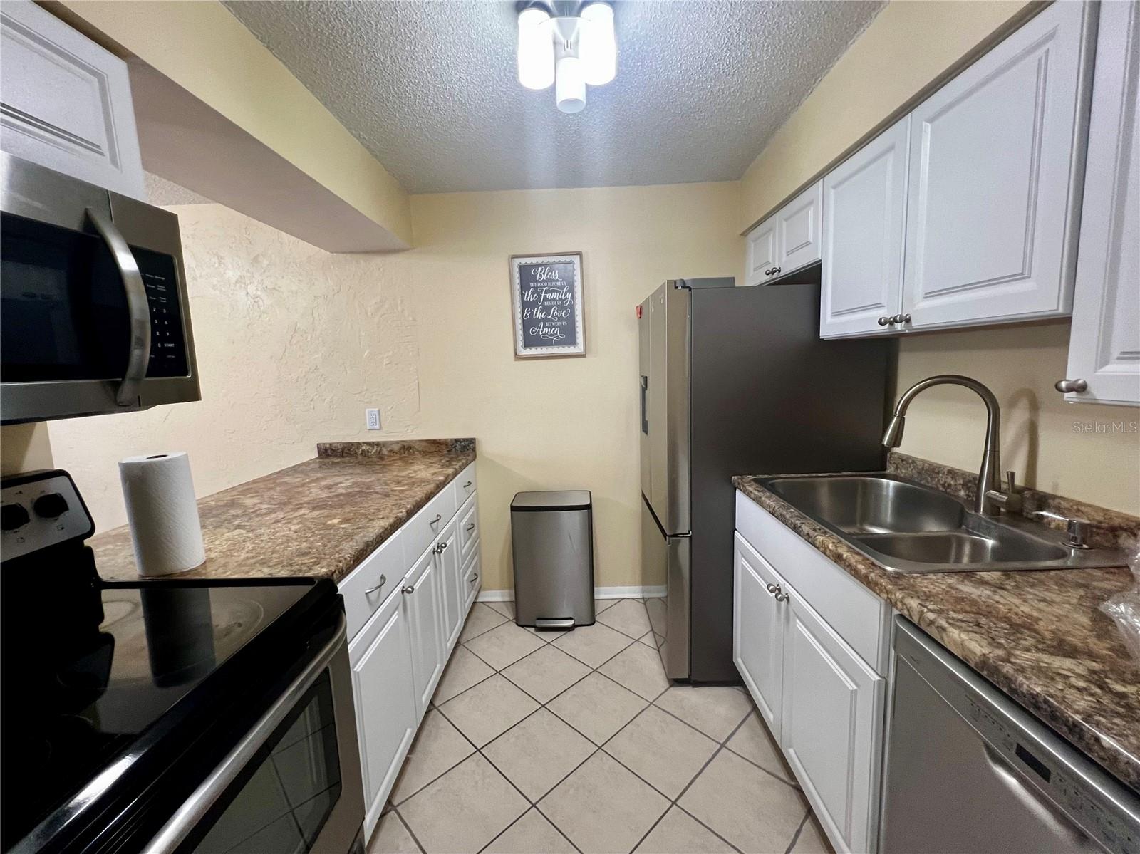 WOODSIDE VILLAGE CONDO - Residential
