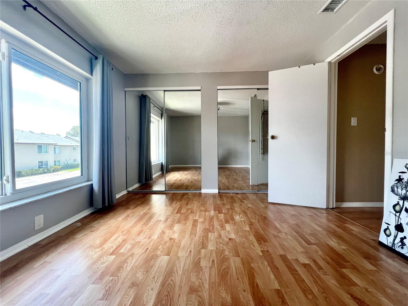 WOODSIDE VILLAGE CONDO - Residential
