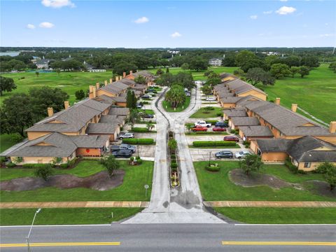 A home in LAKELAND