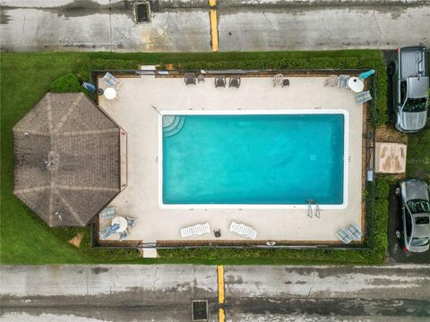 A home in LAKELAND