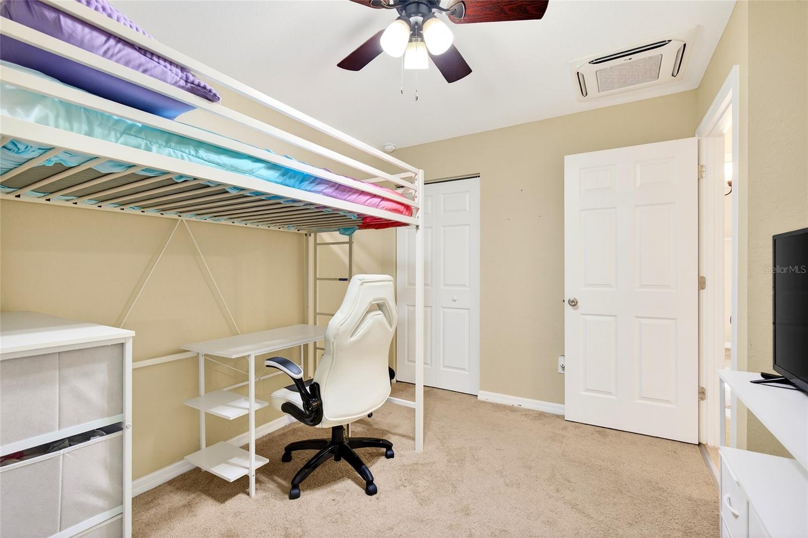 MARION OAKS UN NINE - Residential