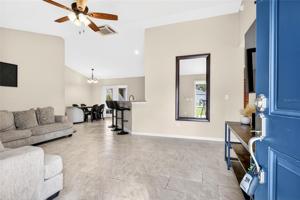 Photo of 15303 SW 52nd Circle, Ocala, FL 34473 (MLS # O6373901)