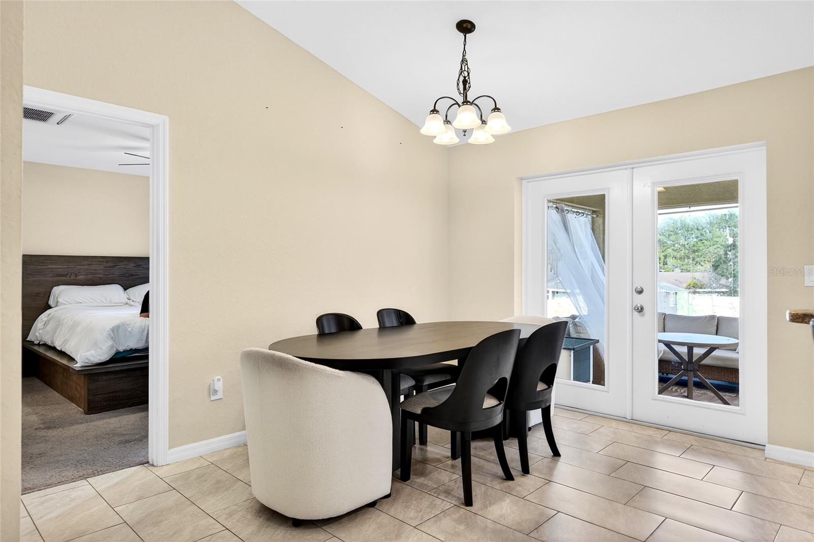 MARION OAKS UN NINE - Residential