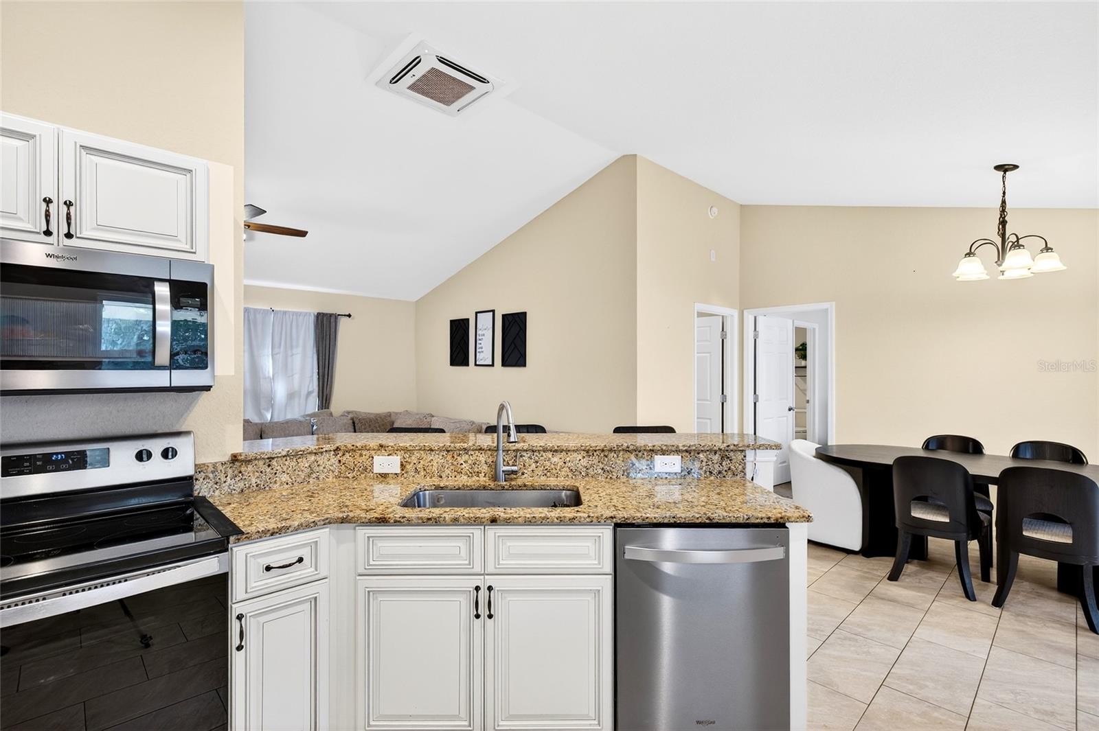 MARION OAKS UN NINE - Residential