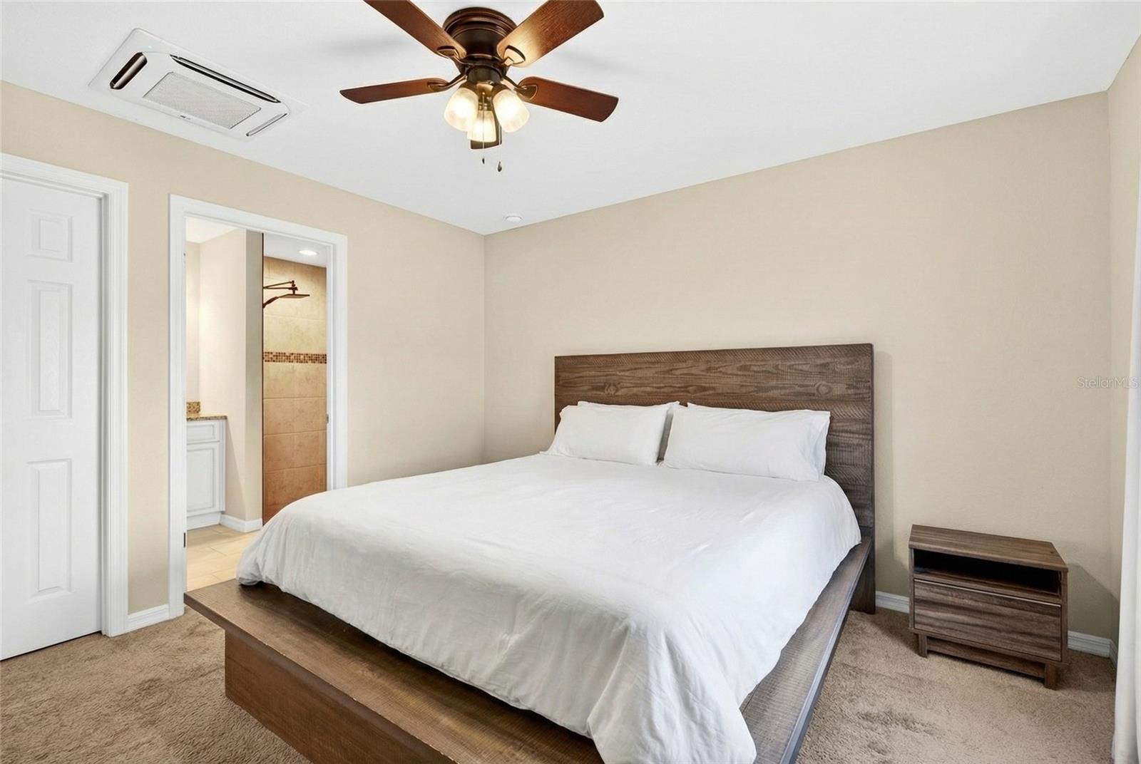 MARION OAKS UN NINE - Residential