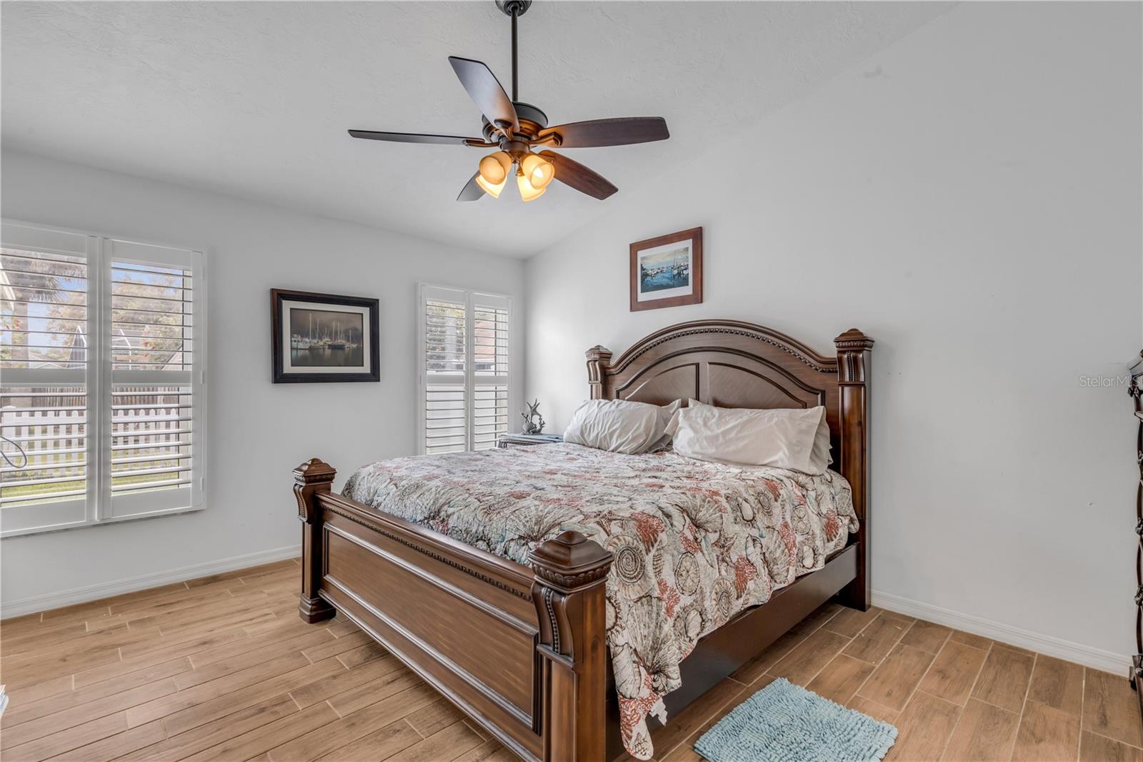 CENTURY WOODS - Residential