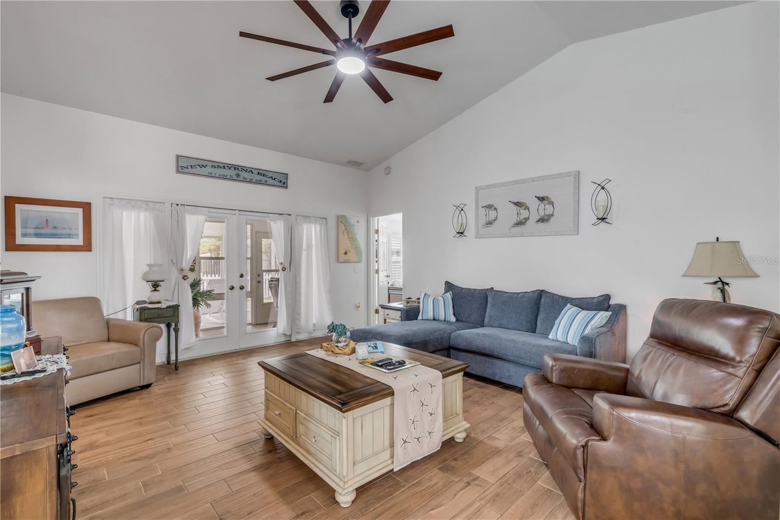 CENTURY WOODS - Residential