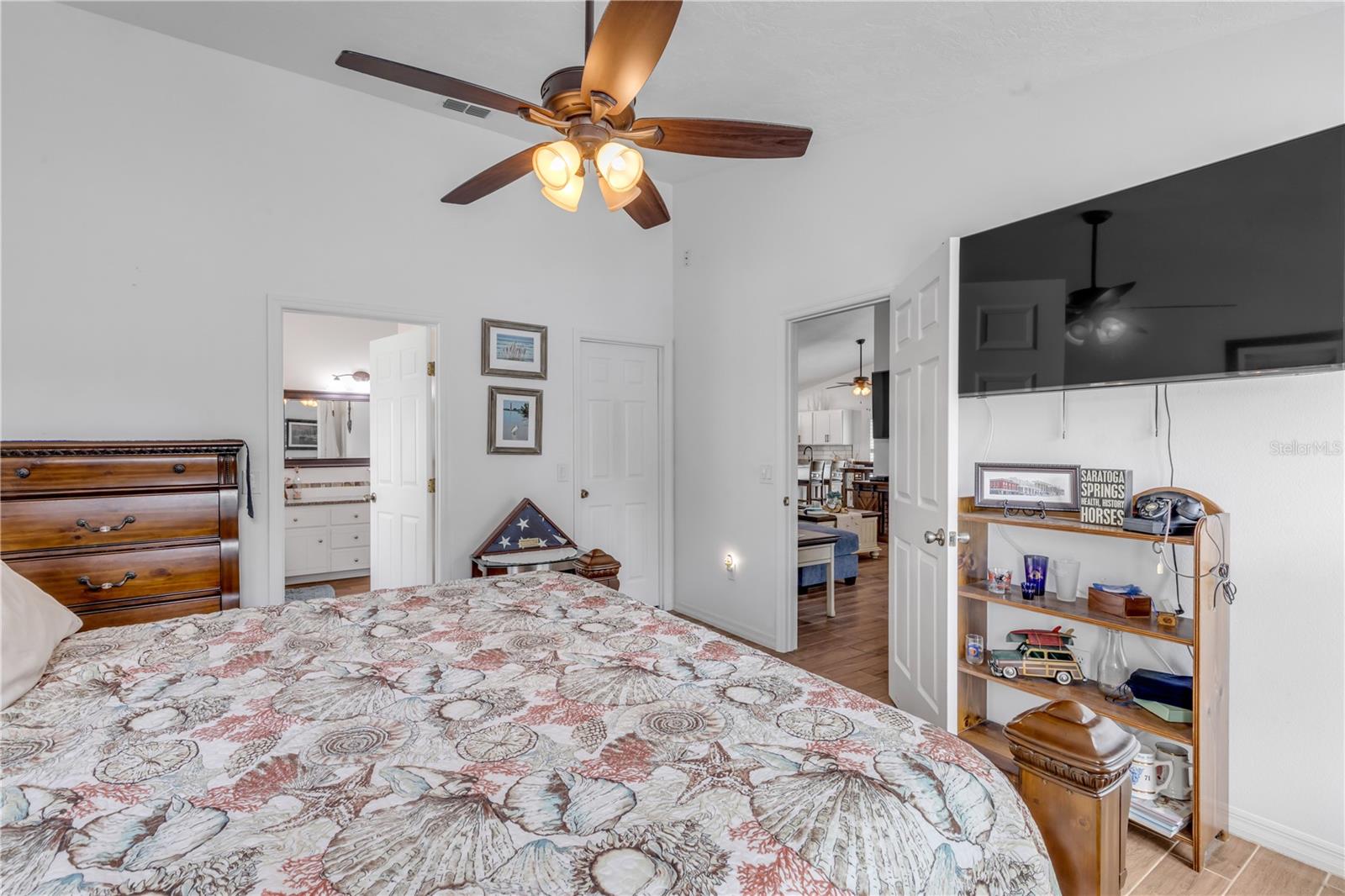 CENTURY WOODS - Residential