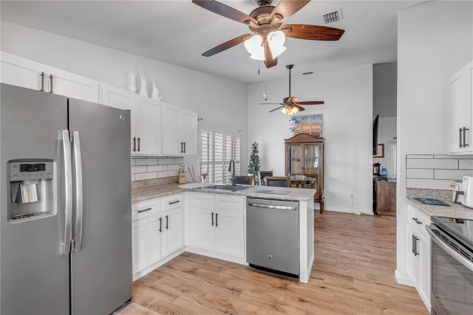 CENTURY WOODS - Residential