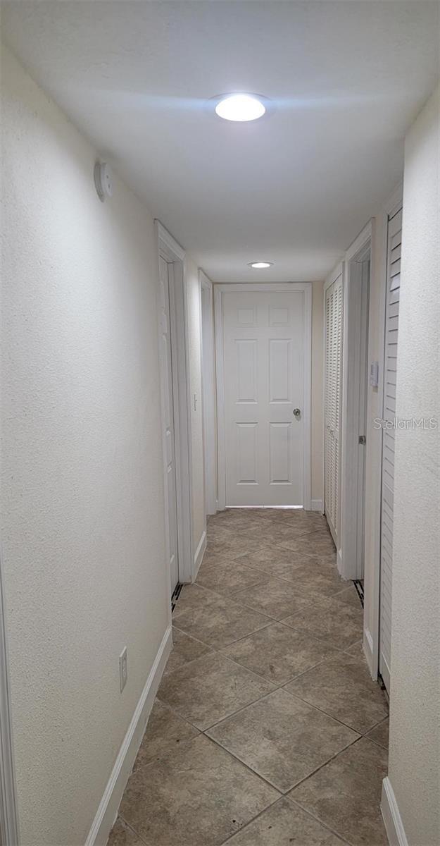 1107 GREENWOOD WAY