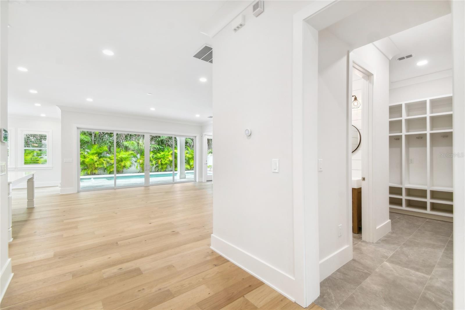 BEL MAR REV UNIT 7 - Residential