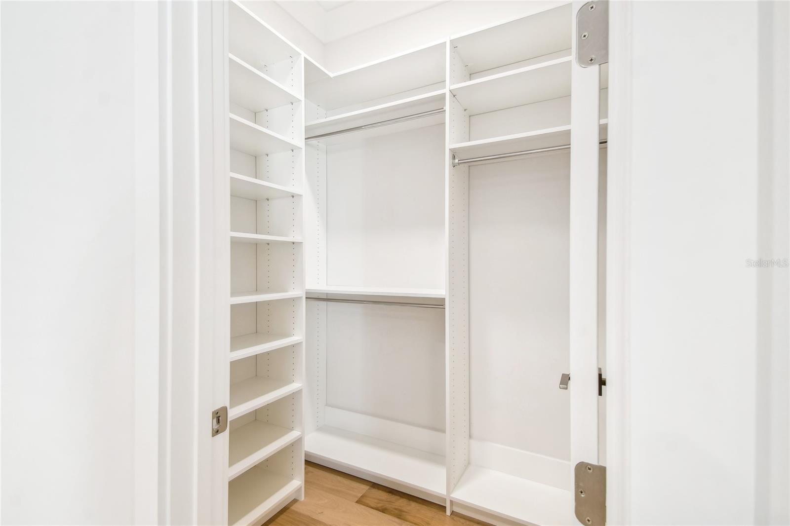 BEL MAR REV UNIT 7 - Residential