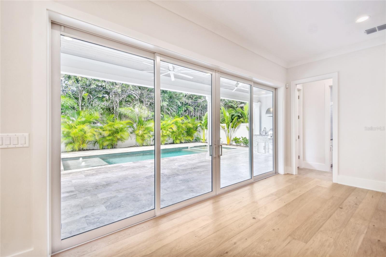 BEL MAR REV UNIT 7 - Residential