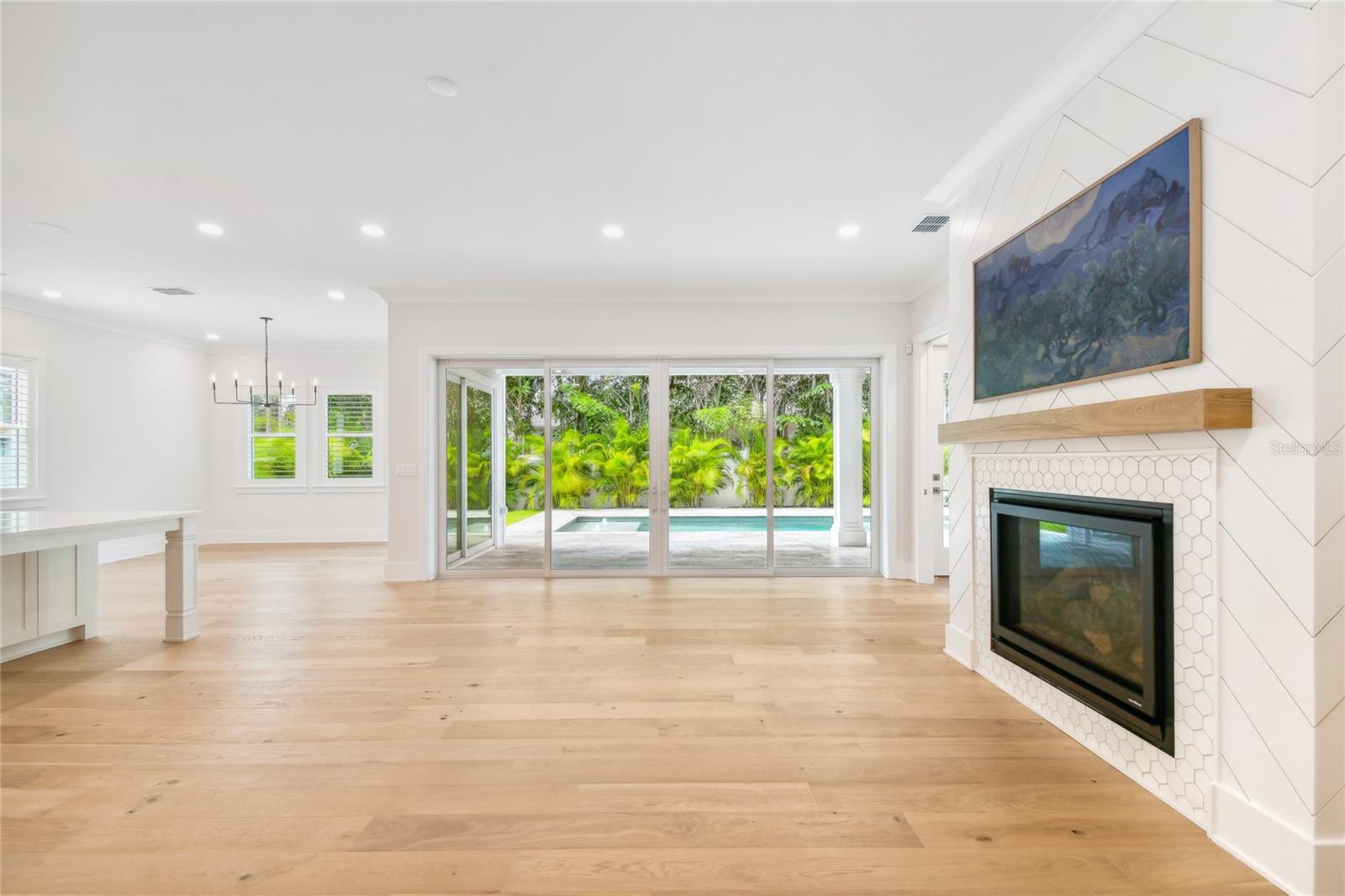 BEL MAR REV UNIT 7 - Residential