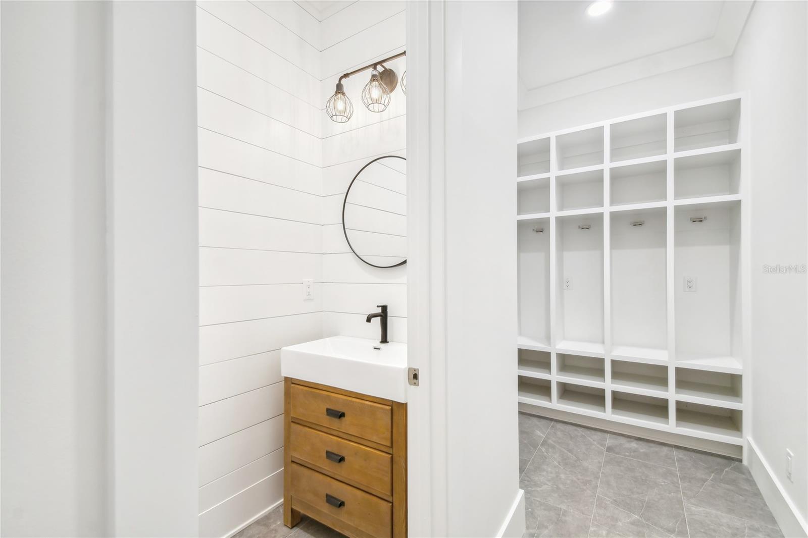 BEL MAR REV UNIT 7 - Residential