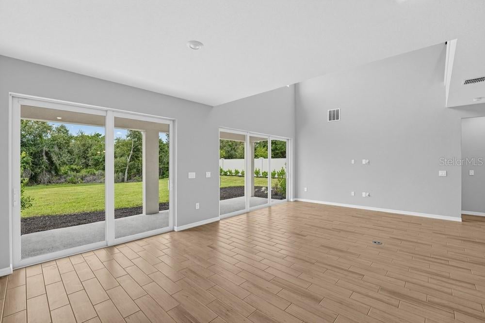 7801 CENTAURUS WAY, SARASOTA, FL, 34241 2 7801 CENTAURUS WAY
