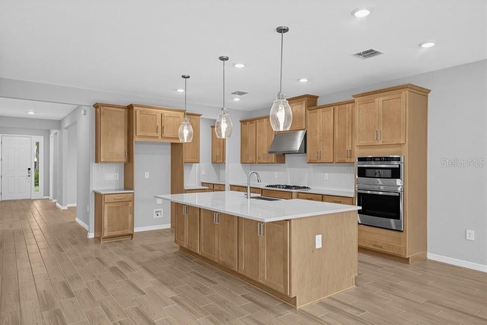7801 CENTAURUS WAY, SARASOTA, FL, 34241 1 7801 CENTAURUS WAY