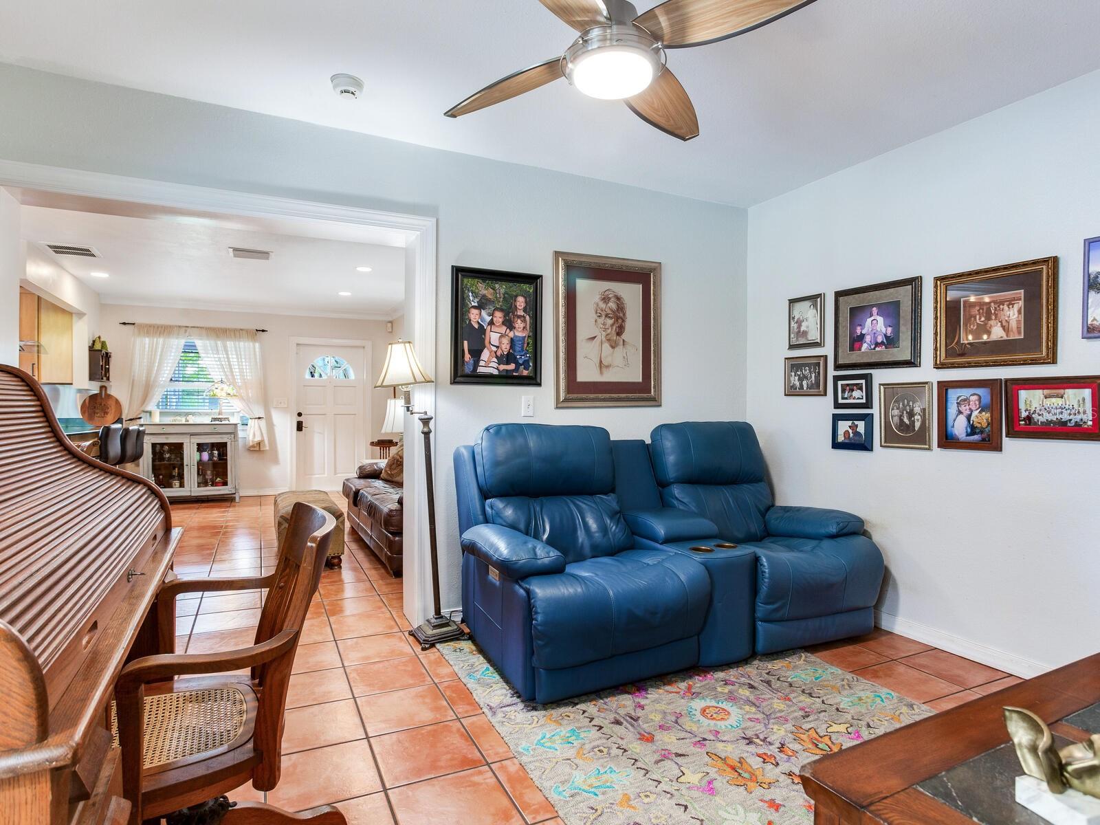 SIRMONS ESTATES - Residential