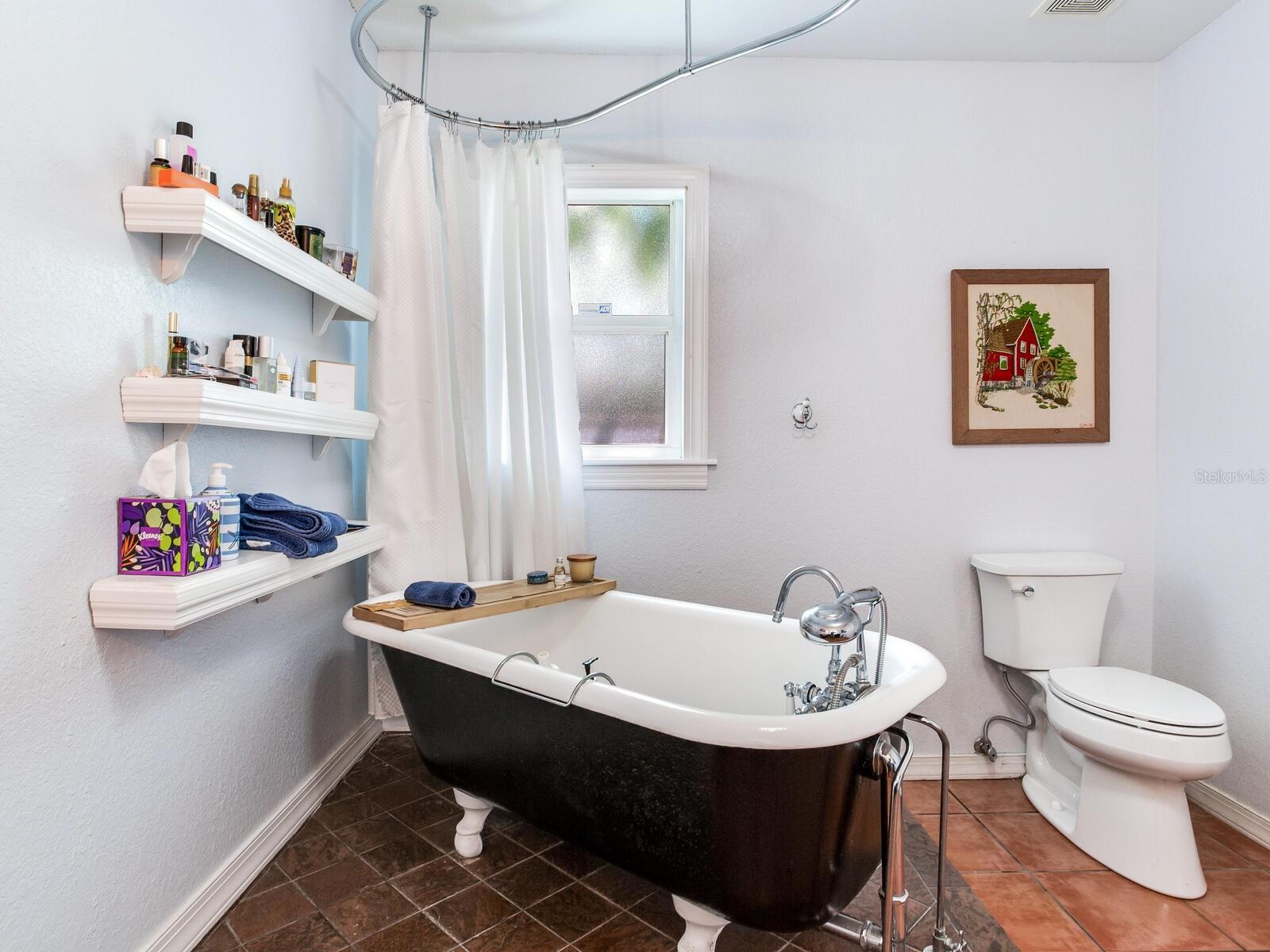 SIRMONS ESTATES - Residential