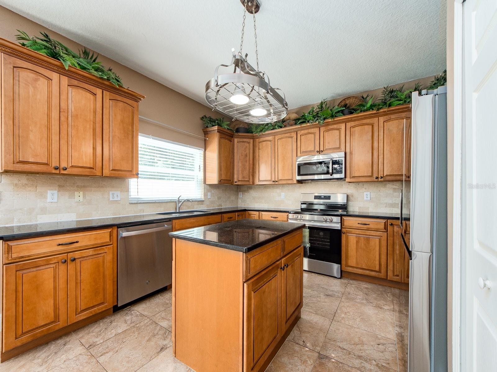 VILLAGE AT BENTLEY PARK PH II TR B-2 - Residential